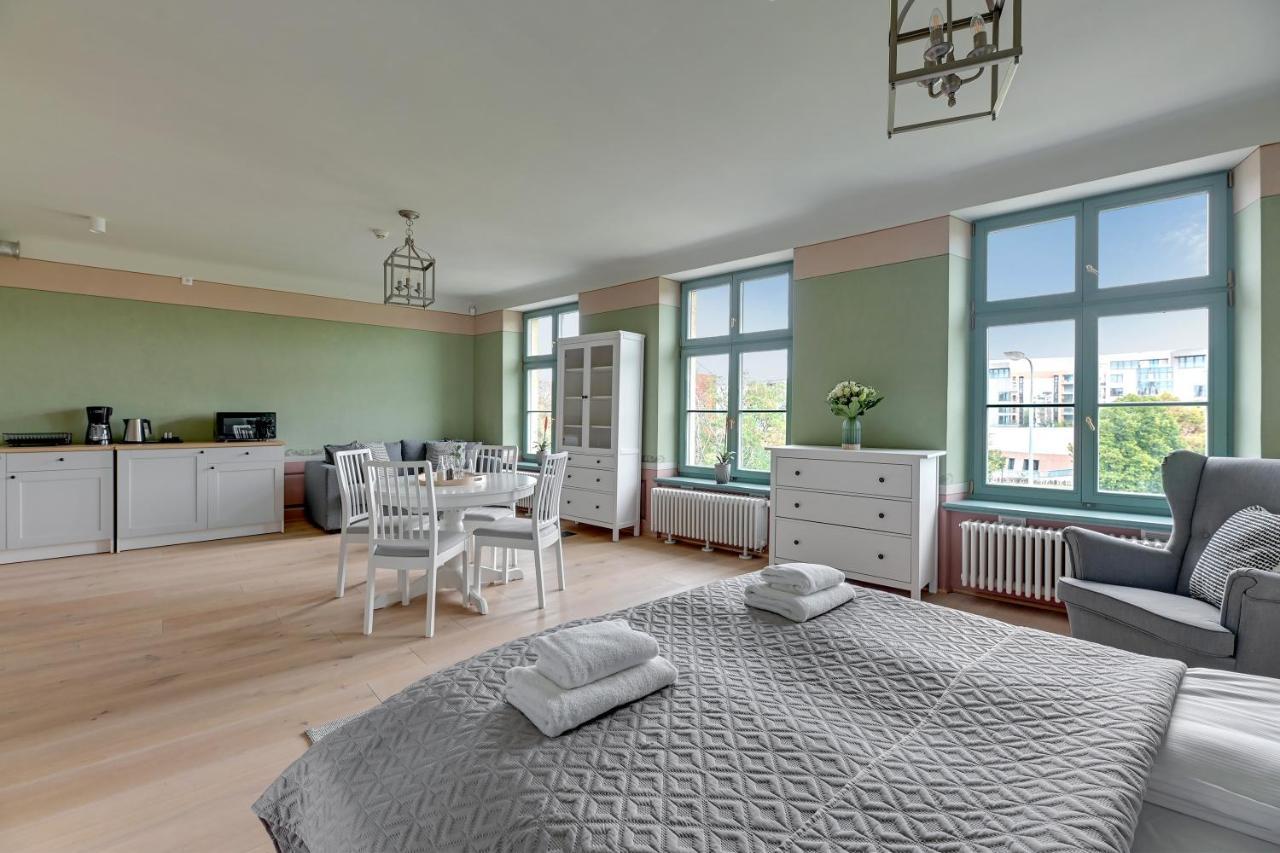 Historical Townhouse By Blue Mandarin Apartment Gdansk Luaran gambar