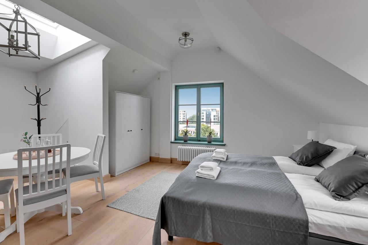 Historical Townhouse By Blue Mandarin Apartment Gdansk Luaran gambar