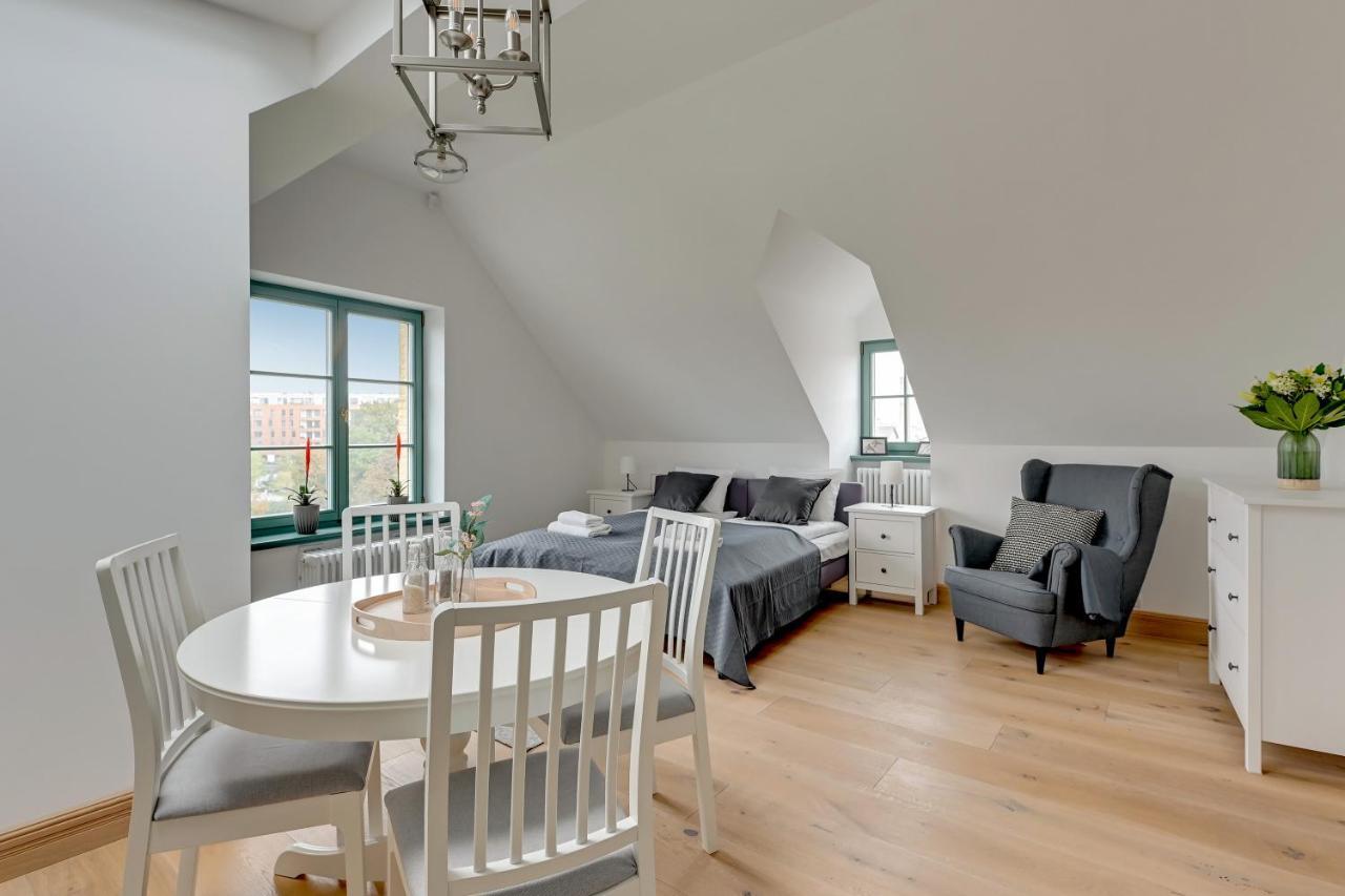 Historical Townhouse By Blue Mandarin Apartment Gdansk Luaran gambar