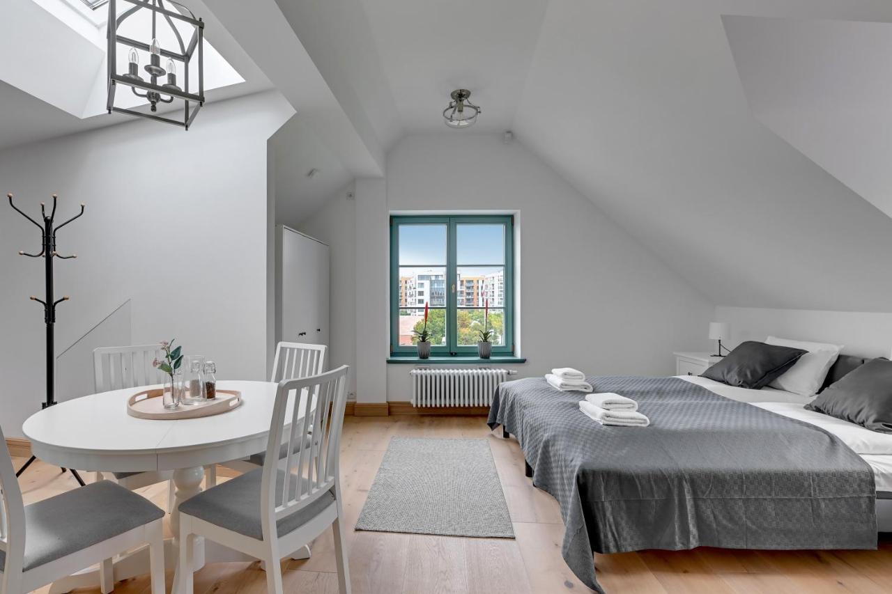 Historical Townhouse By Blue Mandarin Apartment Gdansk Luaran gambar
