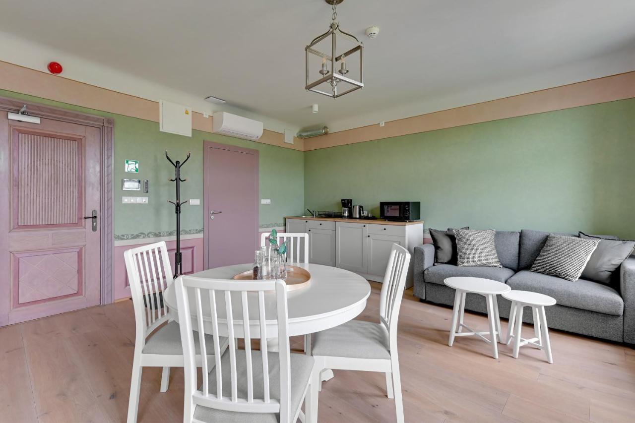 Historical Townhouse By Blue Mandarin Apartment Gdansk Luaran gambar