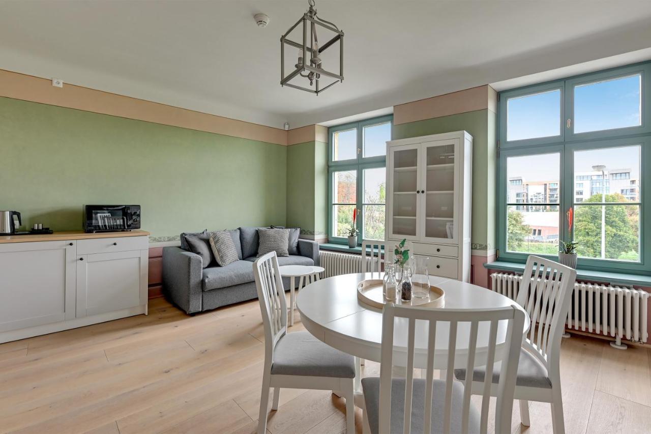 Historical Townhouse By Blue Mandarin Apartment Gdansk Luaran gambar