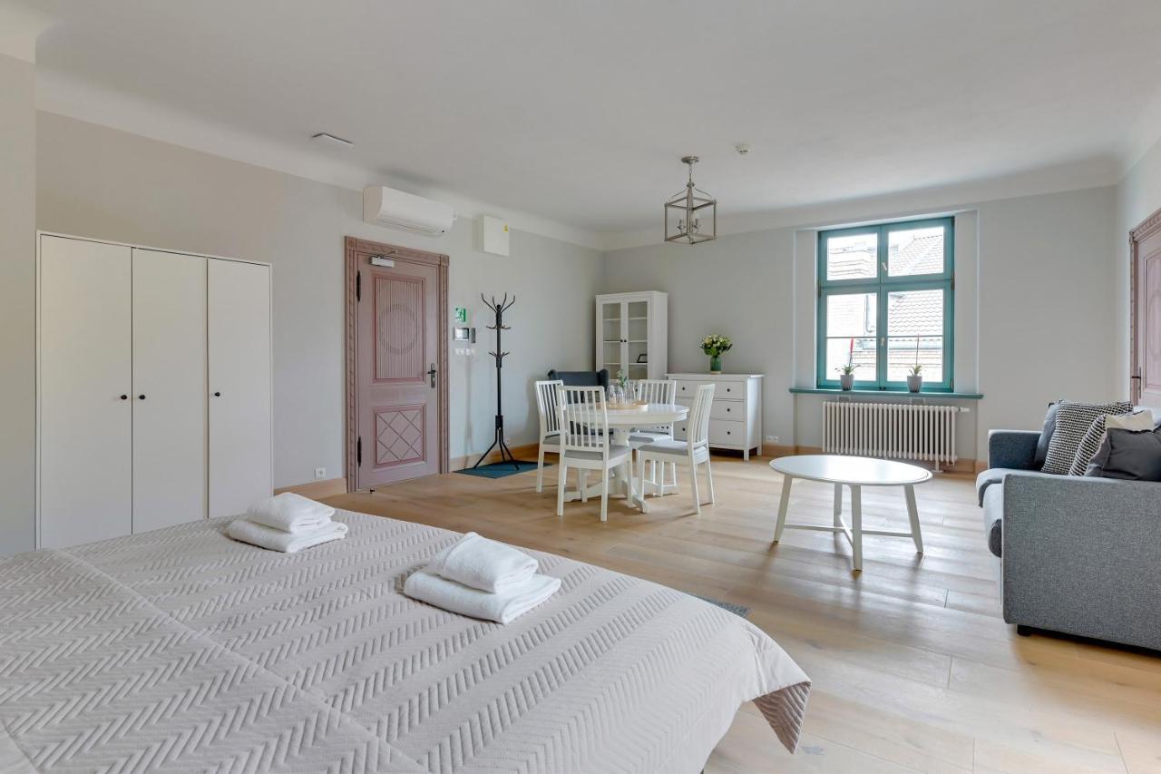 Historical Townhouse By Blue Mandarin Apartment Gdansk Luaran gambar